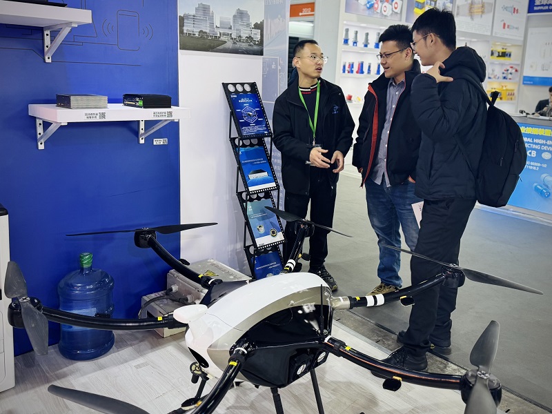 小無人機.jpg